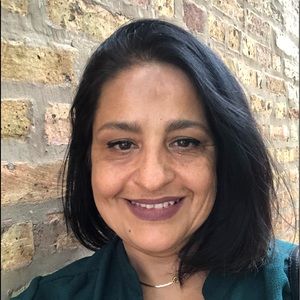 Meet your Posher, Maria